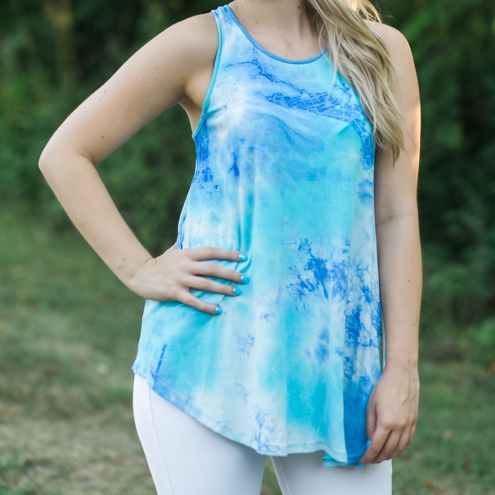 NWT blue tie dye tank